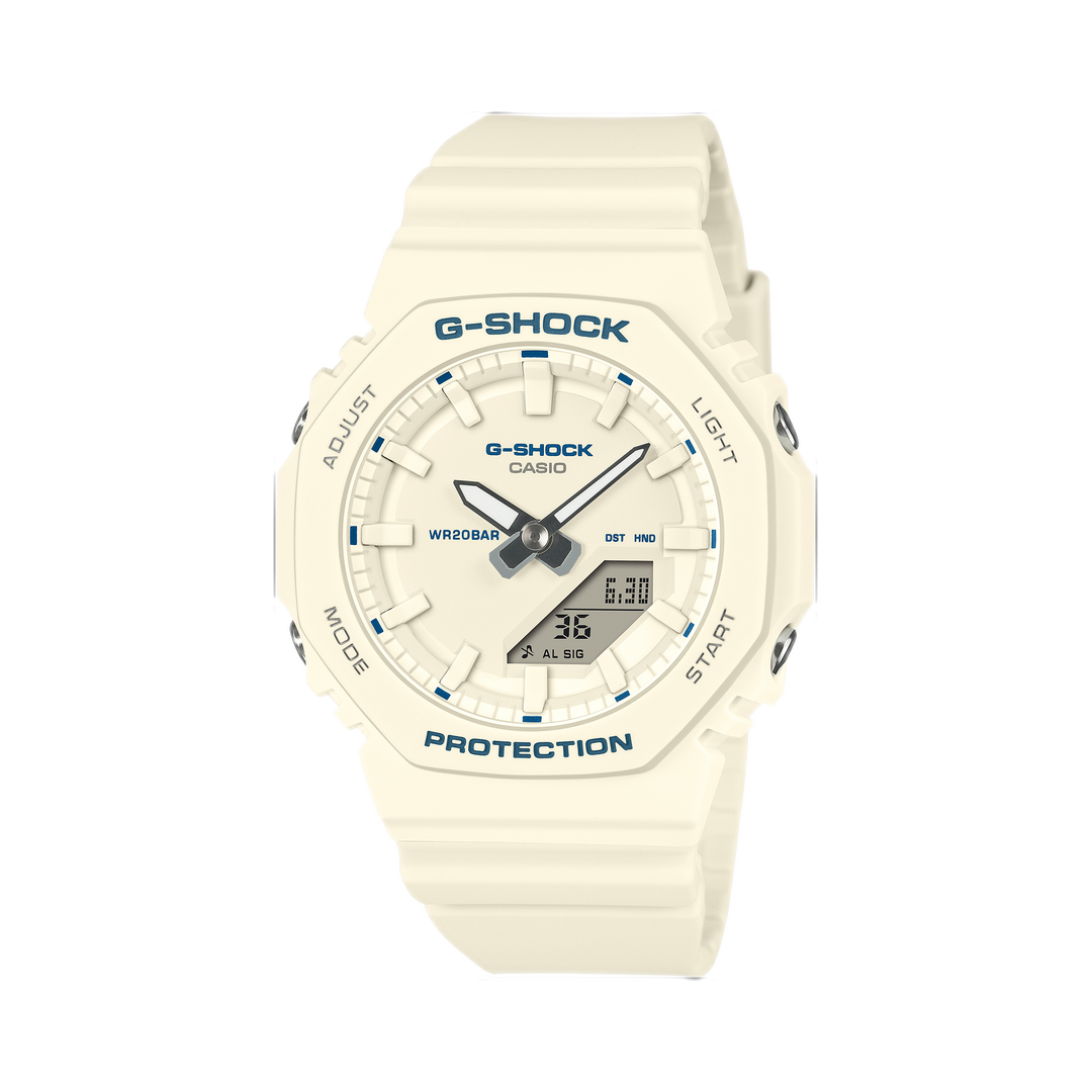 Casio GMA-P2100BA-7AER sur fond blanc