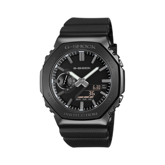 Casio GM-2100LXB-1AER sur fond blanc